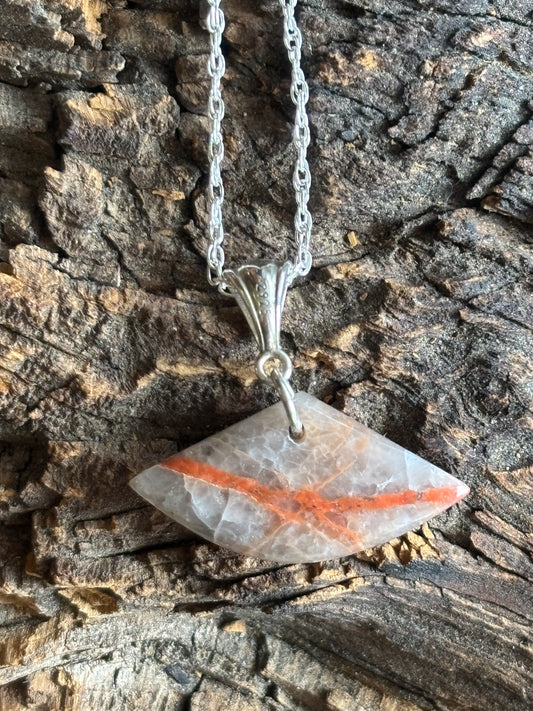 Colorado Veined Quartz Necklace